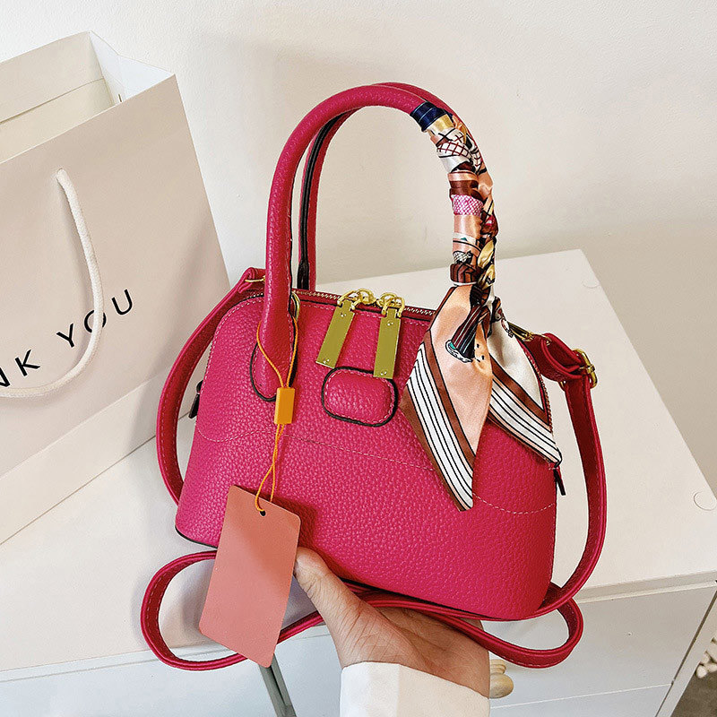 Trendy Cute Seashell Handbag For Women 2022 New Ladies Adjustable Strap Messenger Bag Females Ribbon Decoration Shoulder Bags
